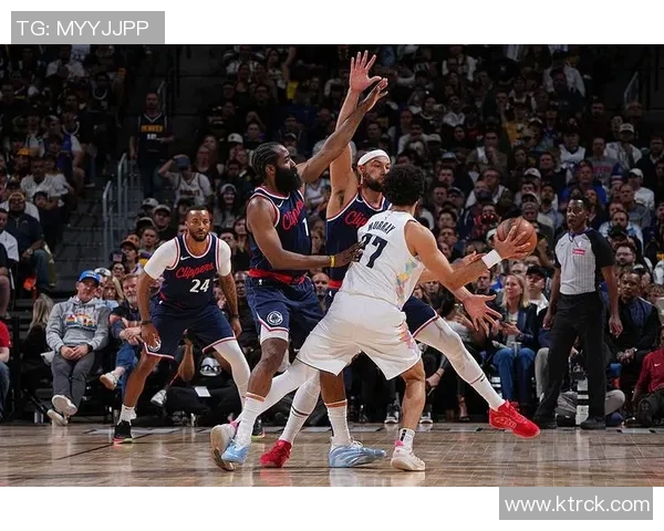 回顾07年NBA季后赛精彩瞬间与传奇对决的辉煌历程