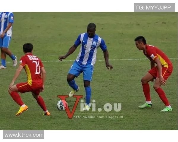 亚泰与富力精彩对决回顾赛场瞬间与精彩进球全记录