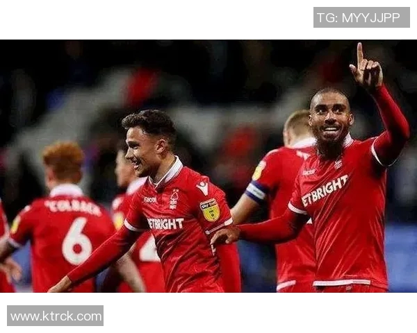 诺丁汉森林与雷丁激战成和比分揭晓精彩瞬间回顾