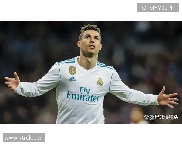 罗马与皇马的传奇对决C罗的巅峰时刻再现足球历史的辉煌瞬间